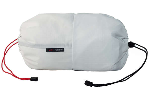 An Aeronaut 30 Travel Laundry Stuff Sack in Tahoma (white with white grid) 200 Halcyon.